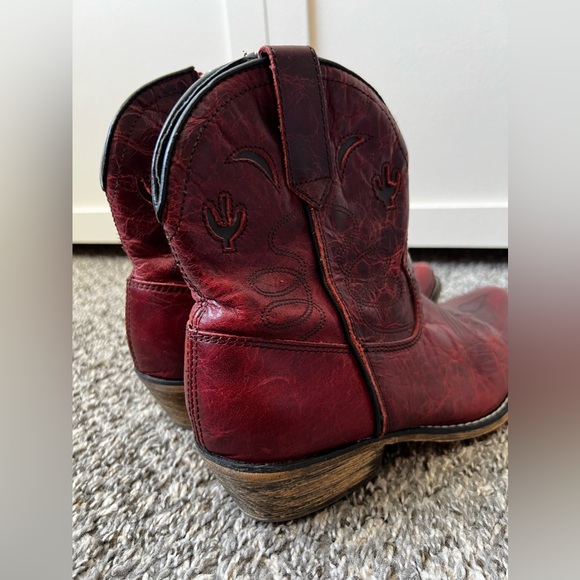 Dingo Women’s Red Cowboy Boots Leather Cactus Moon Size 8 - Picture 14 of 15